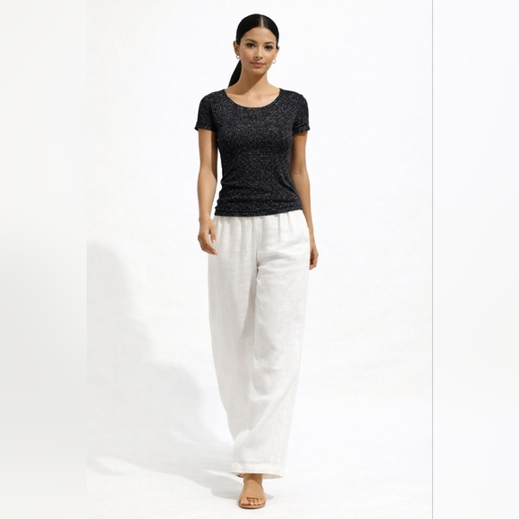 Elegant Black and Silver Striped Short Sleeve Top. Size S . - Picture 2 of 8